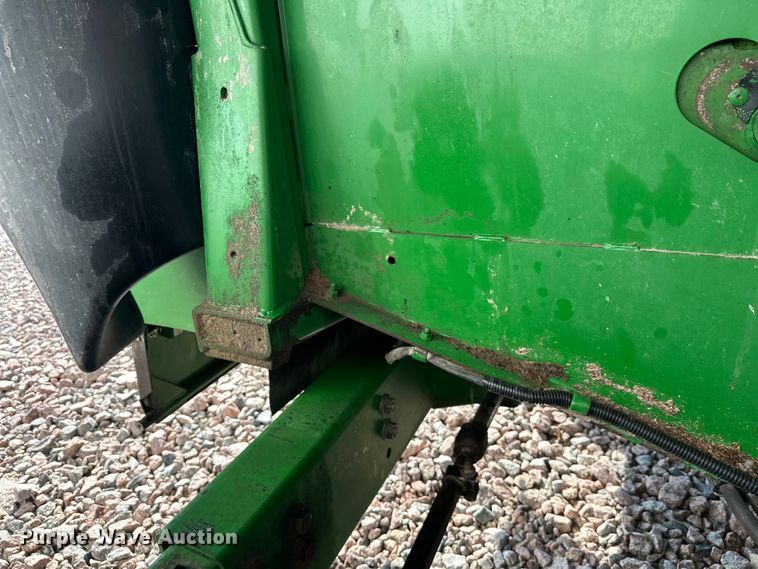 image for item YA2232 2000 John Deere 9650STS combine