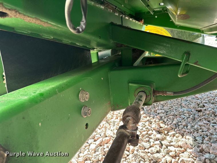 image for item YA2232 2000 John Deere 9650STS combine