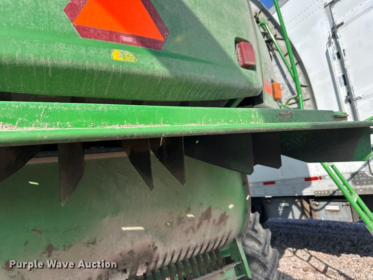 image for item YA2232 2000 John Deere 9650STS combine