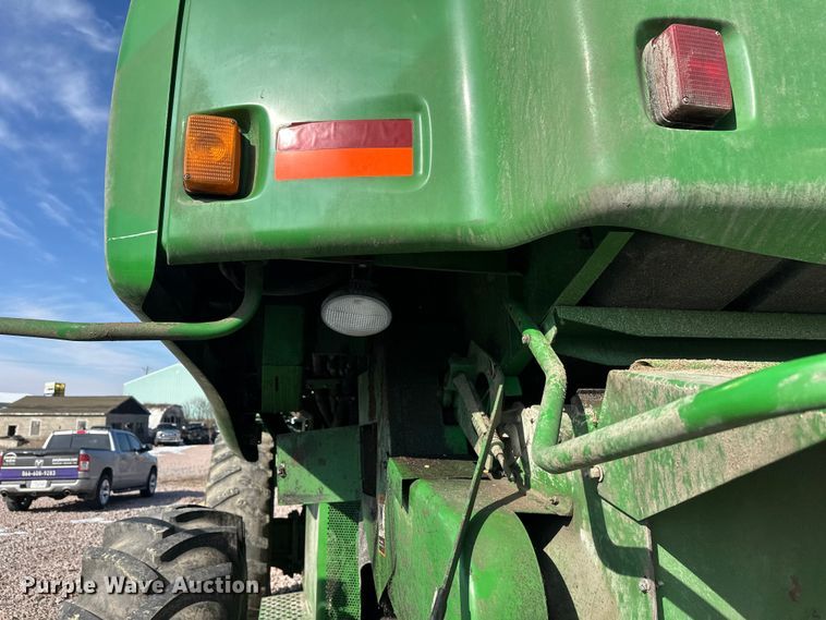 image for item YA2232 2000 John Deere 9650STS combine