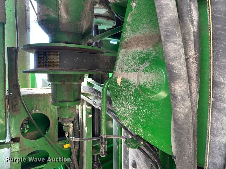 image for item YA2232 2000 John Deere 9650STS combine