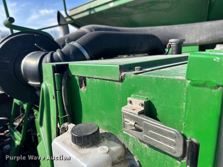 image for item YA2232 2000 John Deere 9650STS combine