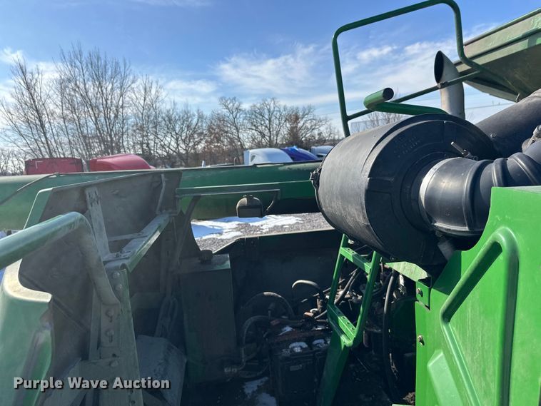 image for item YA2232 2000 John Deere 9650STS combine