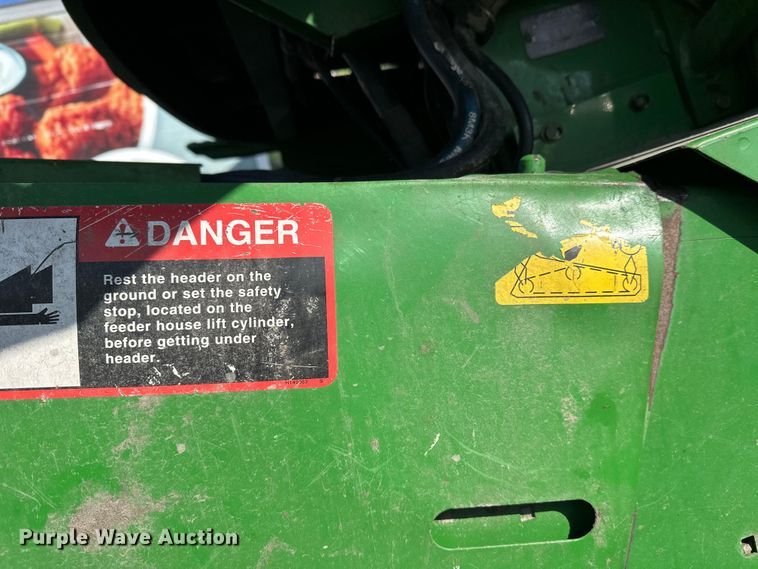 image for item YA2232 2000 John Deere 9650STS combine