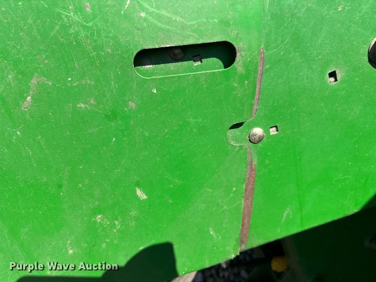 image for item YA2232 2000 John Deere 9650STS combine