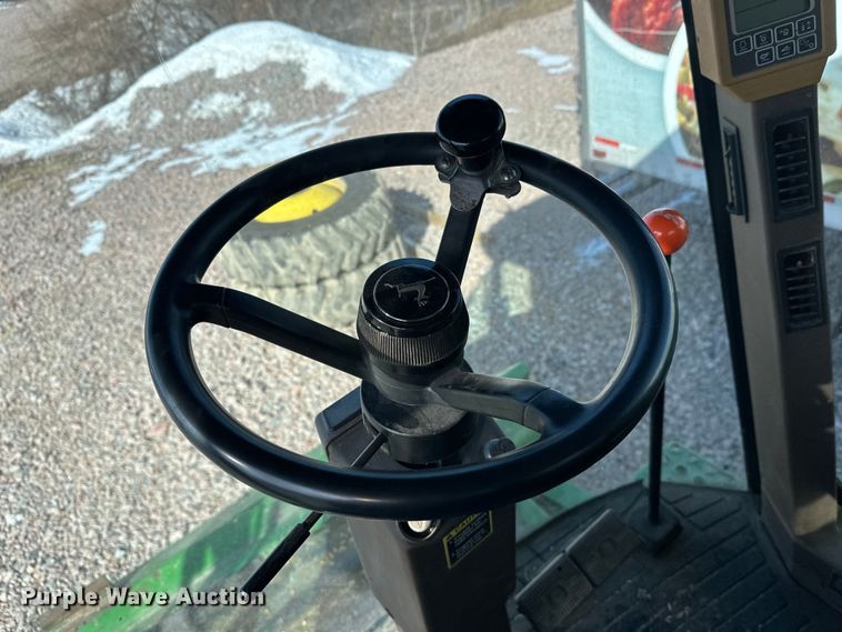 image for item YA2232 2000 John Deere 9650STS combine