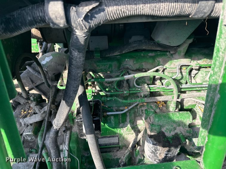 image for item YA2232 2000 John Deere 9650STS combine