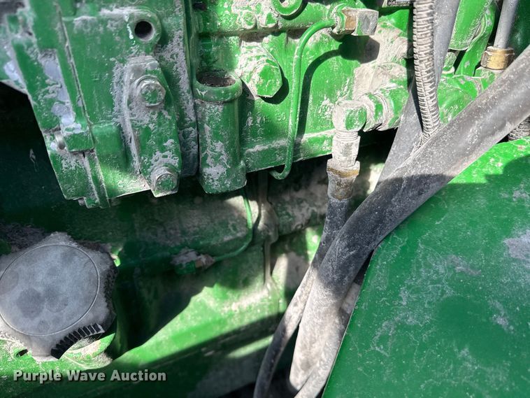 image for item YA2232 2000 John Deere 9650STS combine