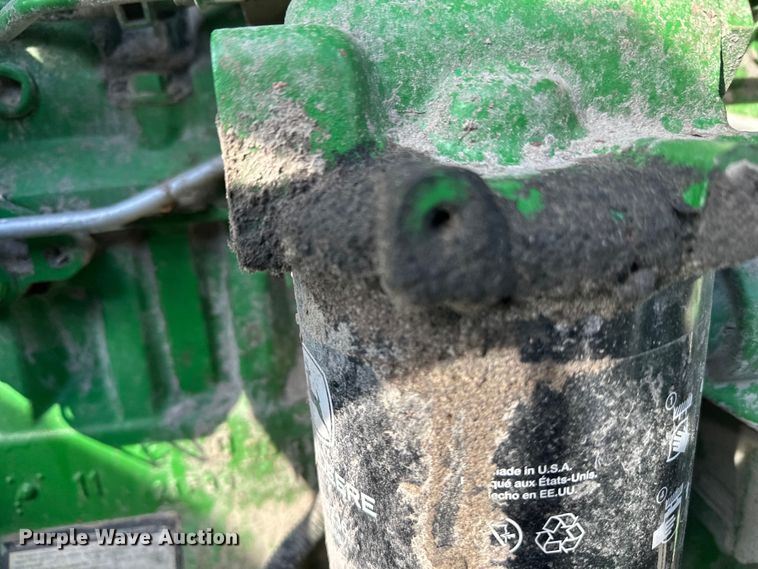 image for item YA2232 2000 John Deere 9650STS combine