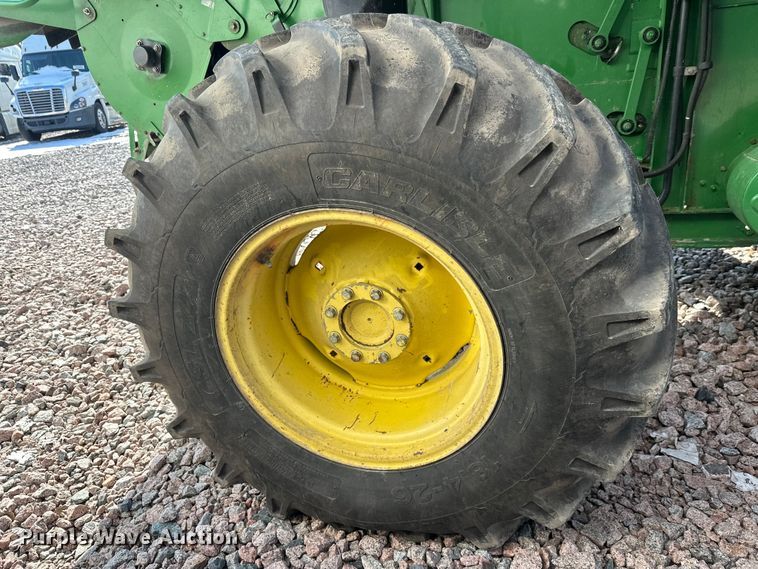 image for item YA2232 2000 John Deere 9650STS combine