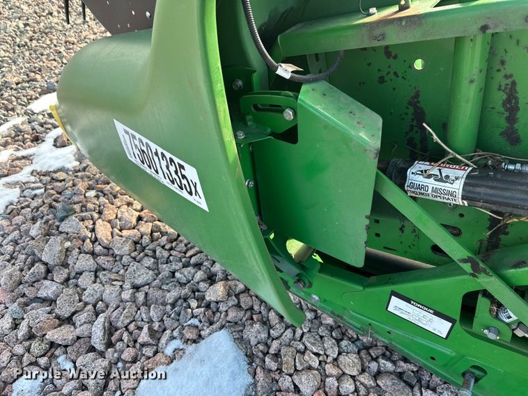 image for item YA2511 2022 John Deere RD45F flex draper head