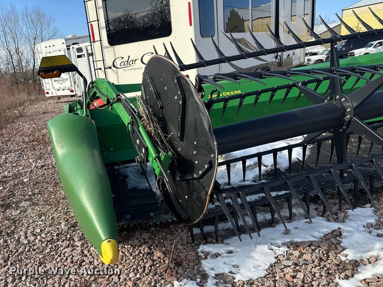 image for item YA2511 2022 John Deere RD45F flex draper head