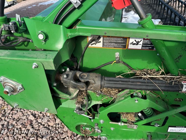 image for item YA2511 2022 John Deere RD45F flex draper head