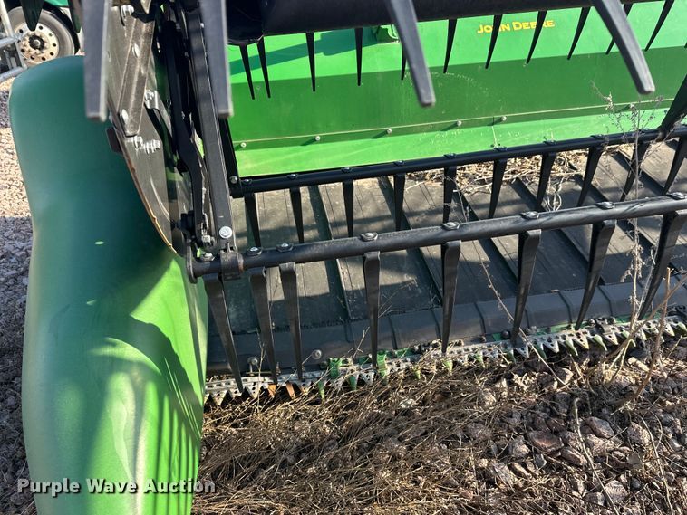 image for item YA2512 2022 John Deere RD45F flex draper head