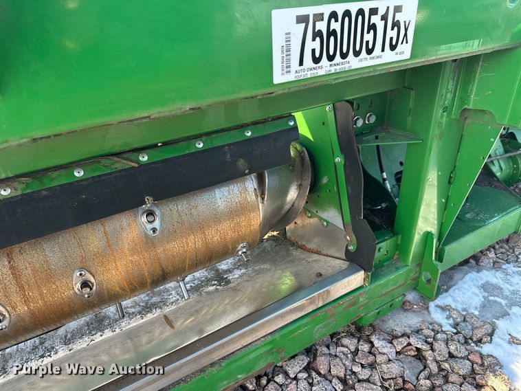 image for item YA2512 2022 John Deere RD45F flex draper head