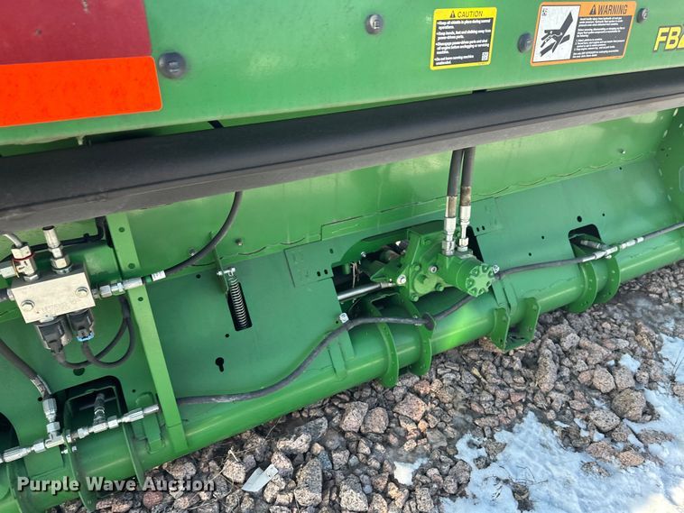 image for item YA2512 2022 John Deere RD45F flex draper head