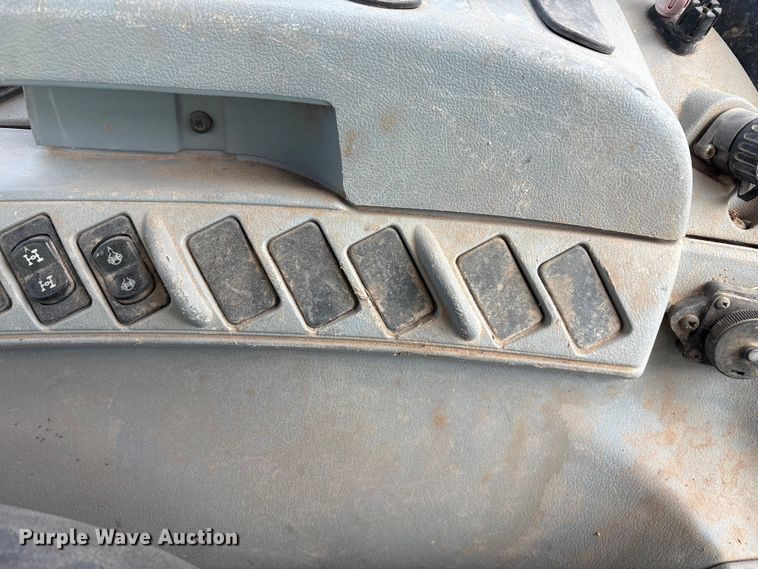 image for item YA2577 2012 New Holland T6030 MFWD tractor