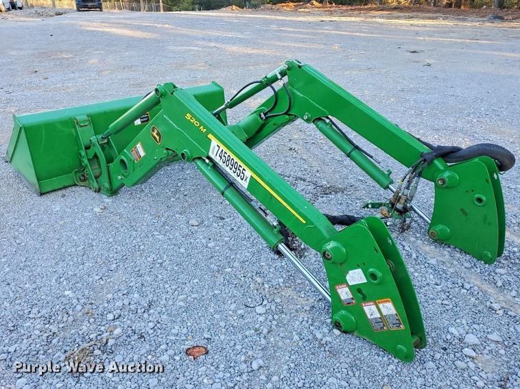 image for item YA2619 2021 John Deere 520M loader