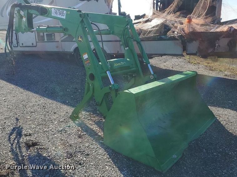 image for item YA2620 2023 John Deere 520M loader