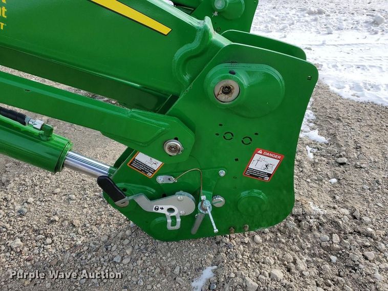 image for item YA2654 2024 John Deere 660R loader
