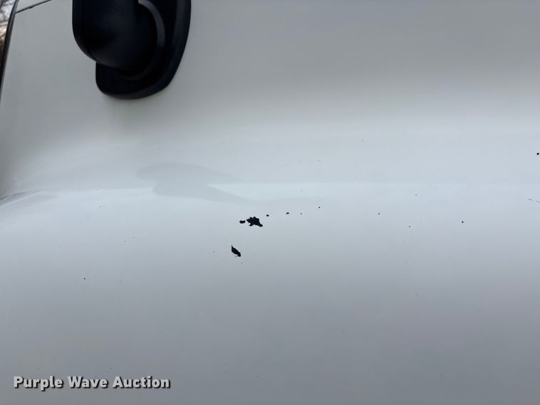 image for item DT0013 2015 Freightliner Cascadia semi truck