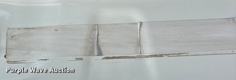 image for item DT0014 2015 Freightliner Cascadia semi truck