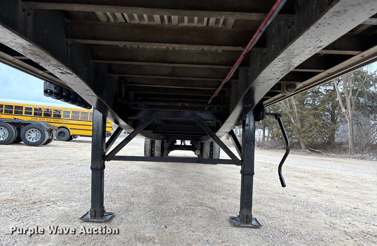 image for item DT0016 2015 Great Dane FLP-0024-00048 flatbed trailer