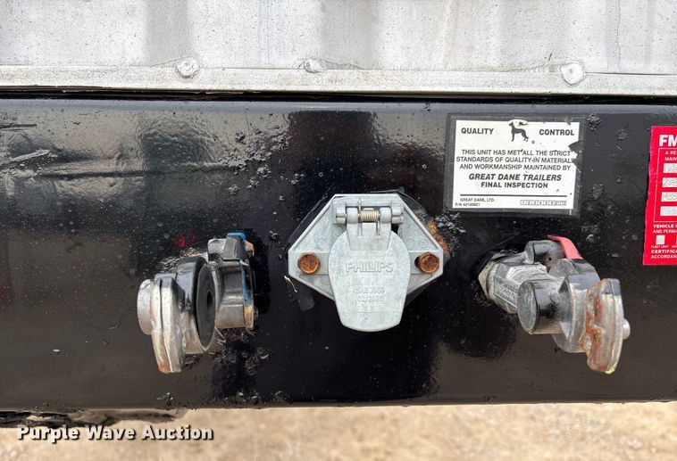 image for item DT0016 2015 Great Dane FLP-0024-00048 flatbed trailer