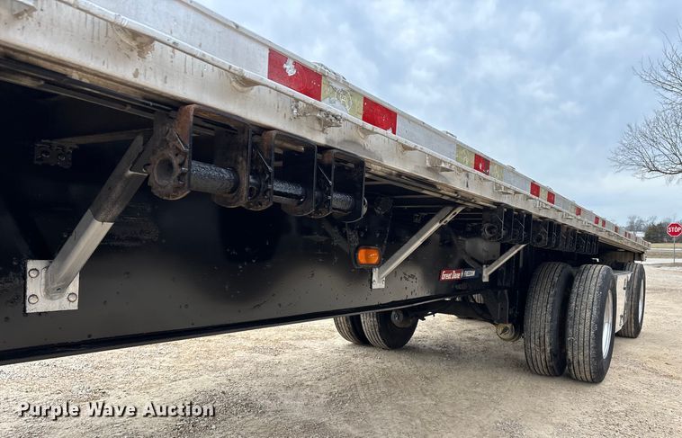 image for item DT0016 2015 Great Dane FLP-0024-00048 flatbed trailer
