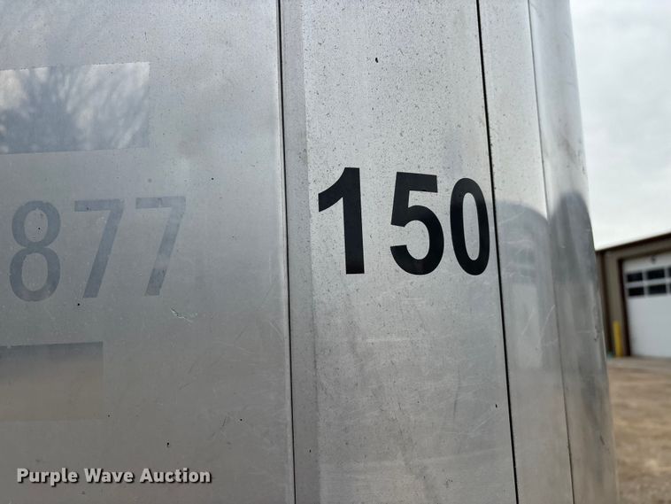 image for item DT0017 2012 Reitnouer Big Bubba flatbed trailer