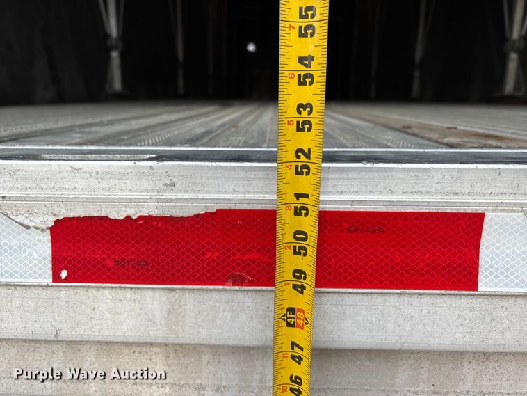 image for item DT0017 2012 Reitnouer Big Bubba flatbed trailer