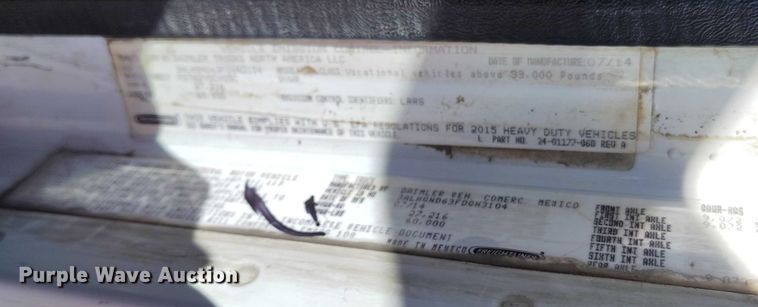 image for item DT0806 2015 Freightliner Coronado truck cab and chassis