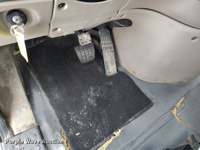 image for item DT0885 2014 Freightliner Cascadia semi truck