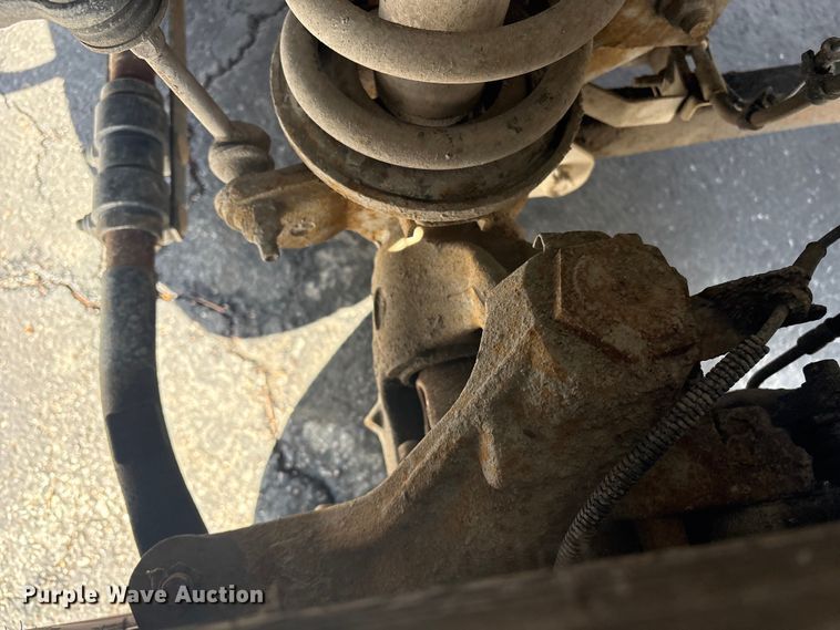 image for item DT2841 2015 RAM 5500 Crew Cab flatbed truck