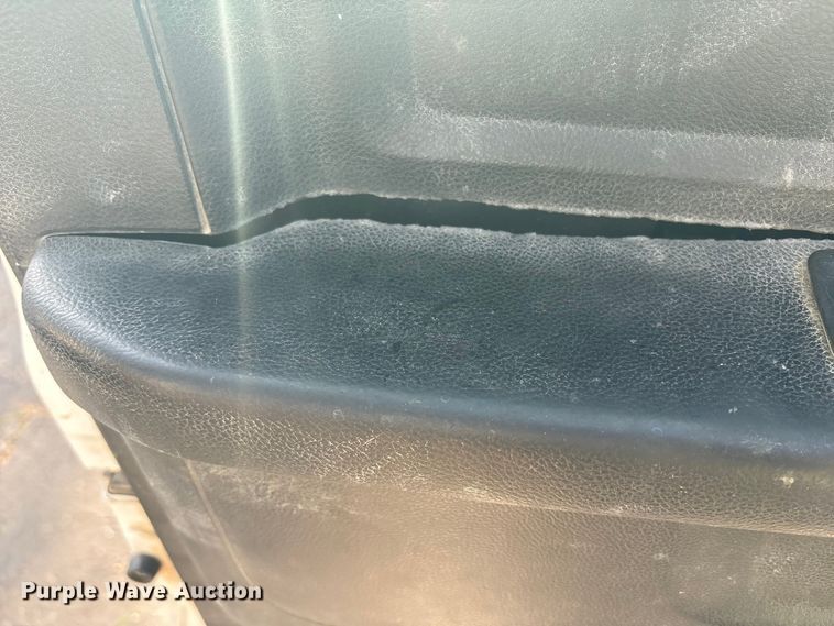 image for item DT2841 2015 RAM 5500 Crew Cab flatbed truck