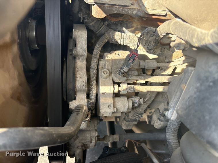 image for item DT2841 2015 RAM 5500 Crew Cab flatbed truck