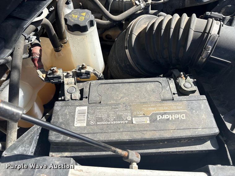 image for item DT2841 2015 RAM 5500 Crew Cab flatbed truck