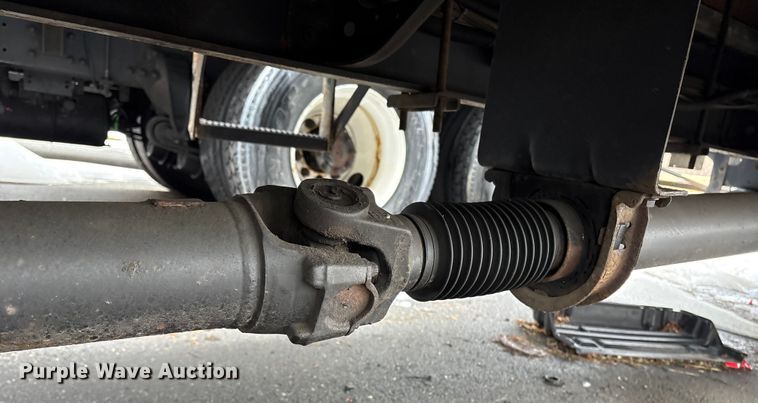 image for item DT2843 2015 International 4300 box truck