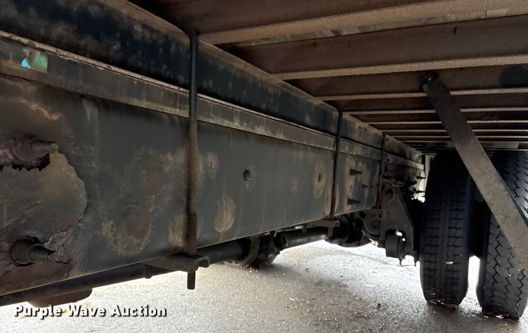 image for item DT2843 2015 International 4300 box truck