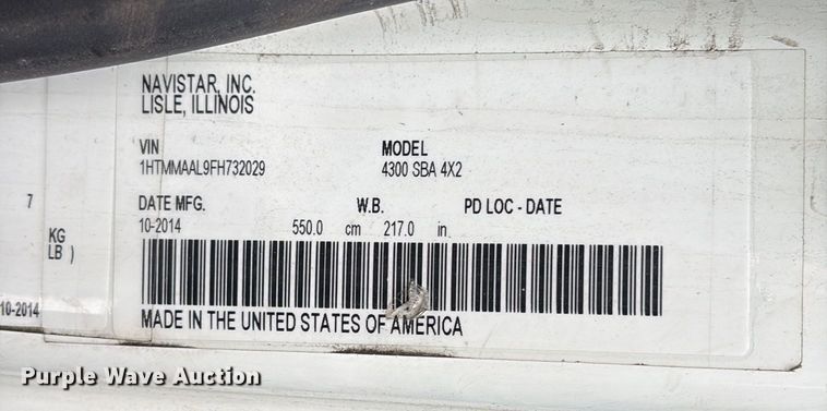 image for item DT2843 2015 International 4300 box truck