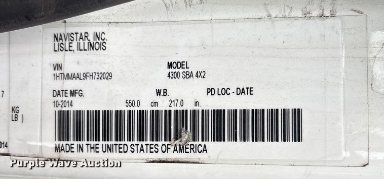 image for item DT2843 2015 International 4300 box truck