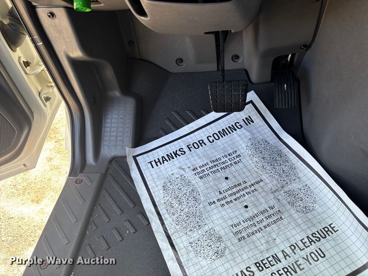 image for item DU0404 2019 International LT625 semi truck