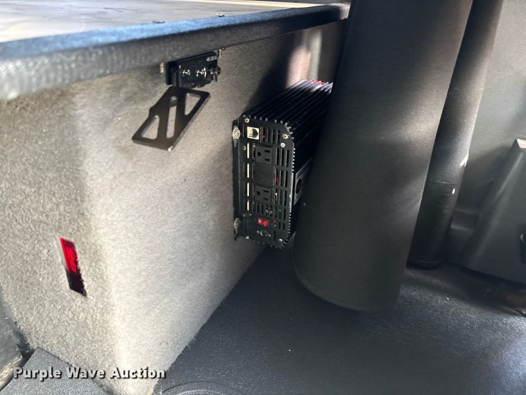 image for item DU0404 2019 International LT625 semi truck