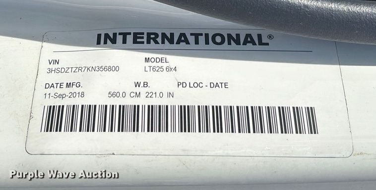image for item DU0404 2019 International LT625 semi truck