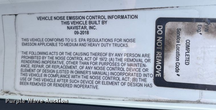 image for item DU0404 2019 International LT625 semi truck