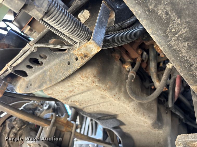 image for item DU0405 2019 International LT625 semi truck