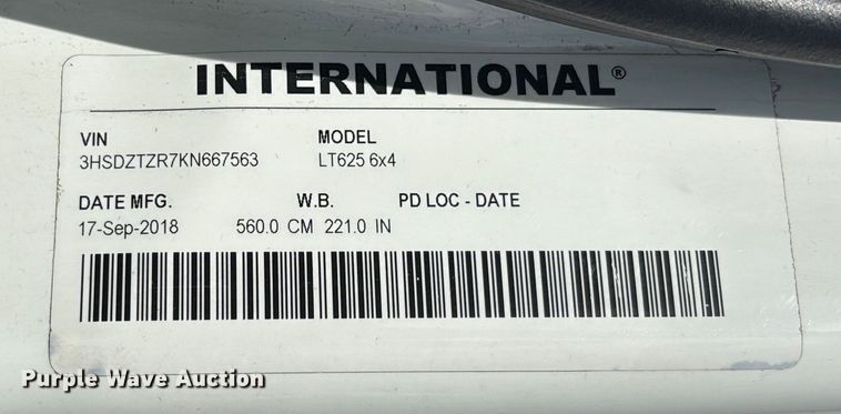 image for item DU0405 2019 International LT625 semi truck