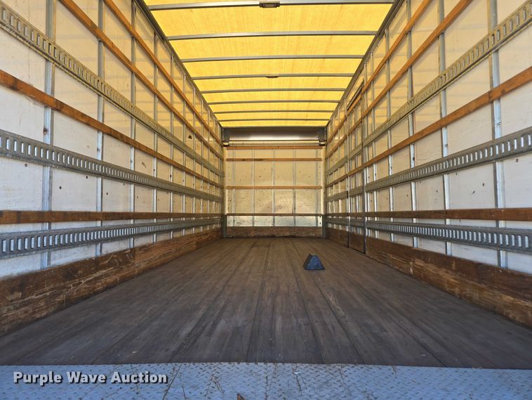 image for item DU2718 2017 Freightliner Business Class M2 box truck