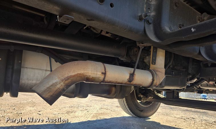 image for item DU2718 2017 Freightliner Business Class M2 box truck