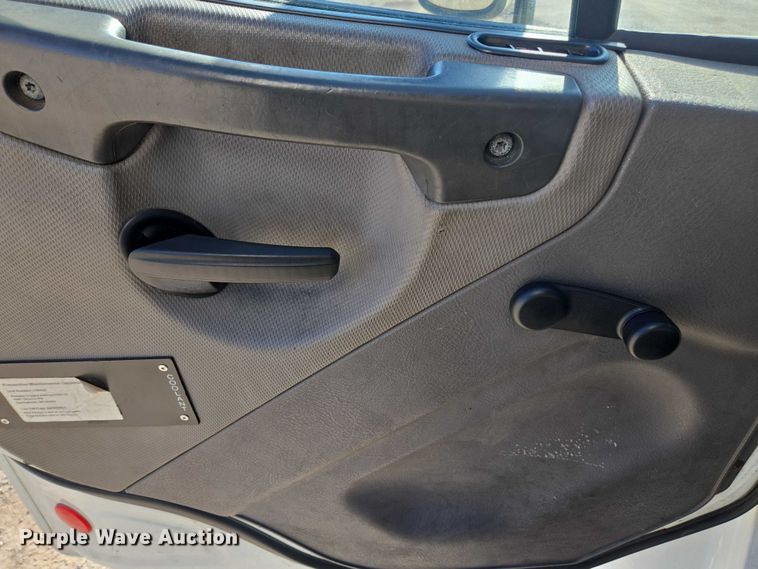 image for item DU2718 2017 Freightliner Business Class M2 box truck